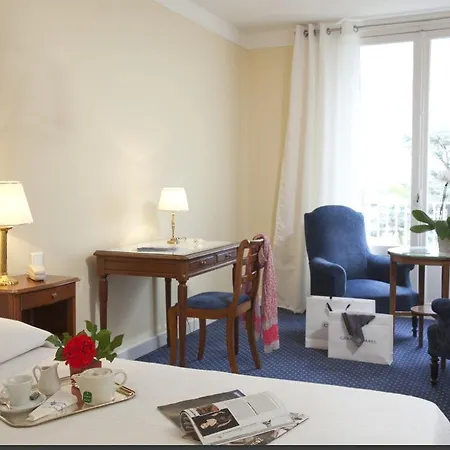 Logis Royal Saint-mart 3* Royat