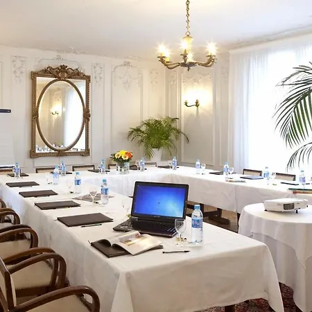 Logis Royal Saint-mart 3* Royat