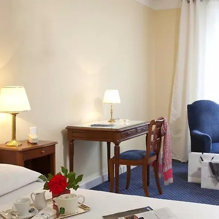Otel Logis Royal Saint-mart Royat