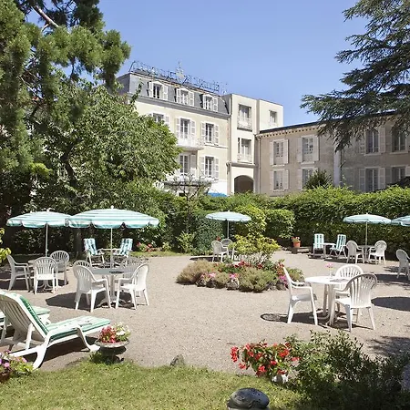 Logis Royal Saint-mart Otel