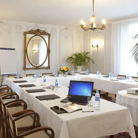 Szálloda Logis Royal Saint-mart 3*
