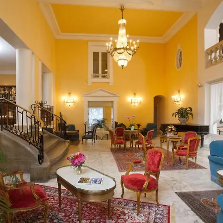 Logis Royal Saint-mart 3* Royat