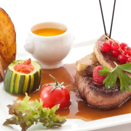 Logis Royal Saint-mart 3*