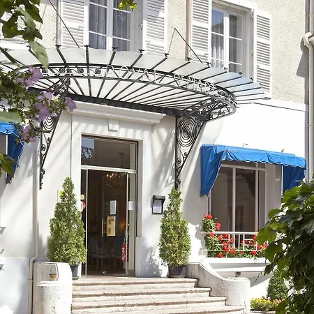 Logis Royal Saint-mart Szálloda 3*