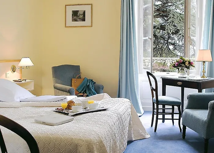 Logis Royal Saint-mart Hotel 3*