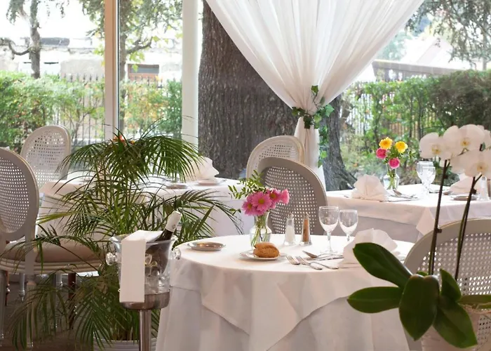 Hotel Logis Royal Saint-mart Royat